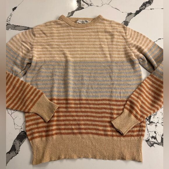Women's Christian Dior size medium sweater - Picture 1 of 6